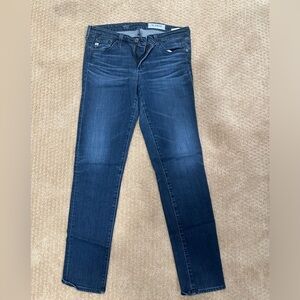 CUTEST BLUE SKINNY JEAN!!